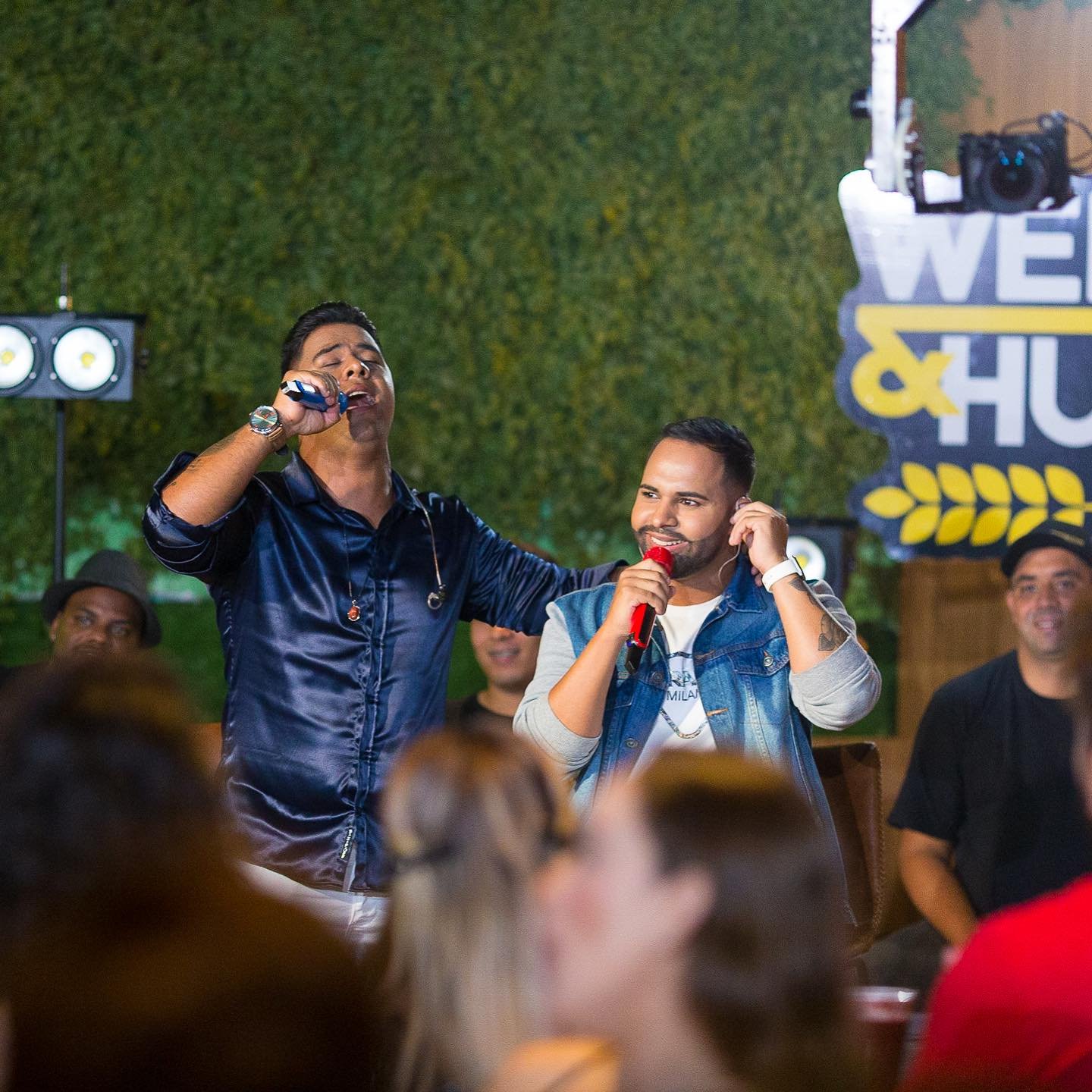 Werick e Hudson em evento ao vivo
